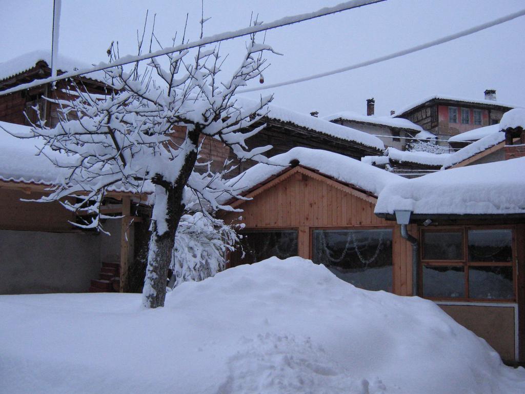 Guest House Bashtina Striaha Koprivshtitsa Exterior photo